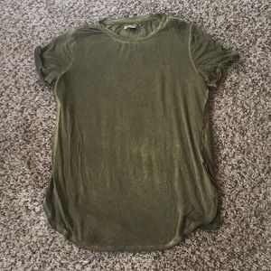 🖤 NWOT Factory Distressed Tee